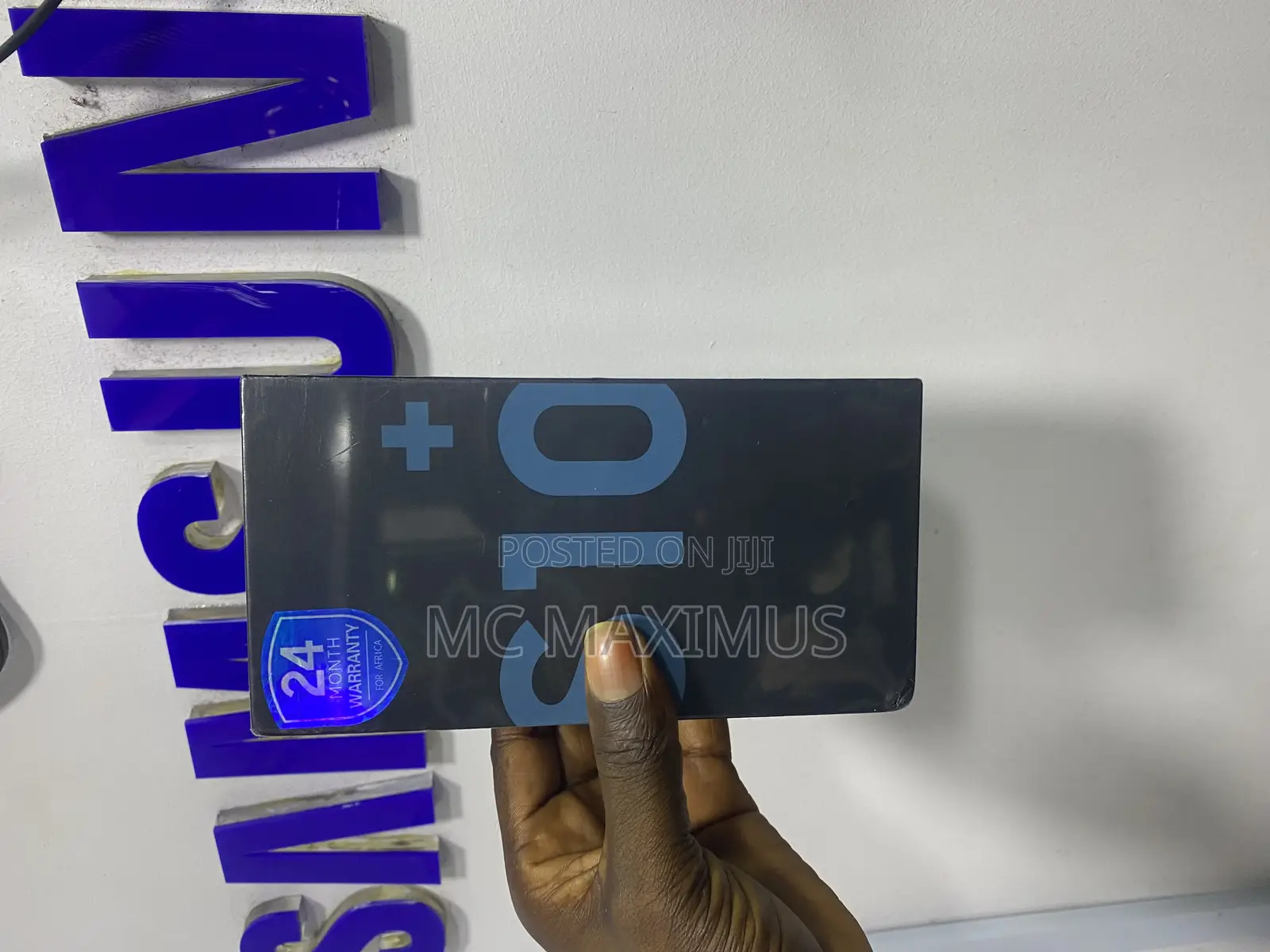 New Samsung Galaxy S10 Plus 128 GB Blue