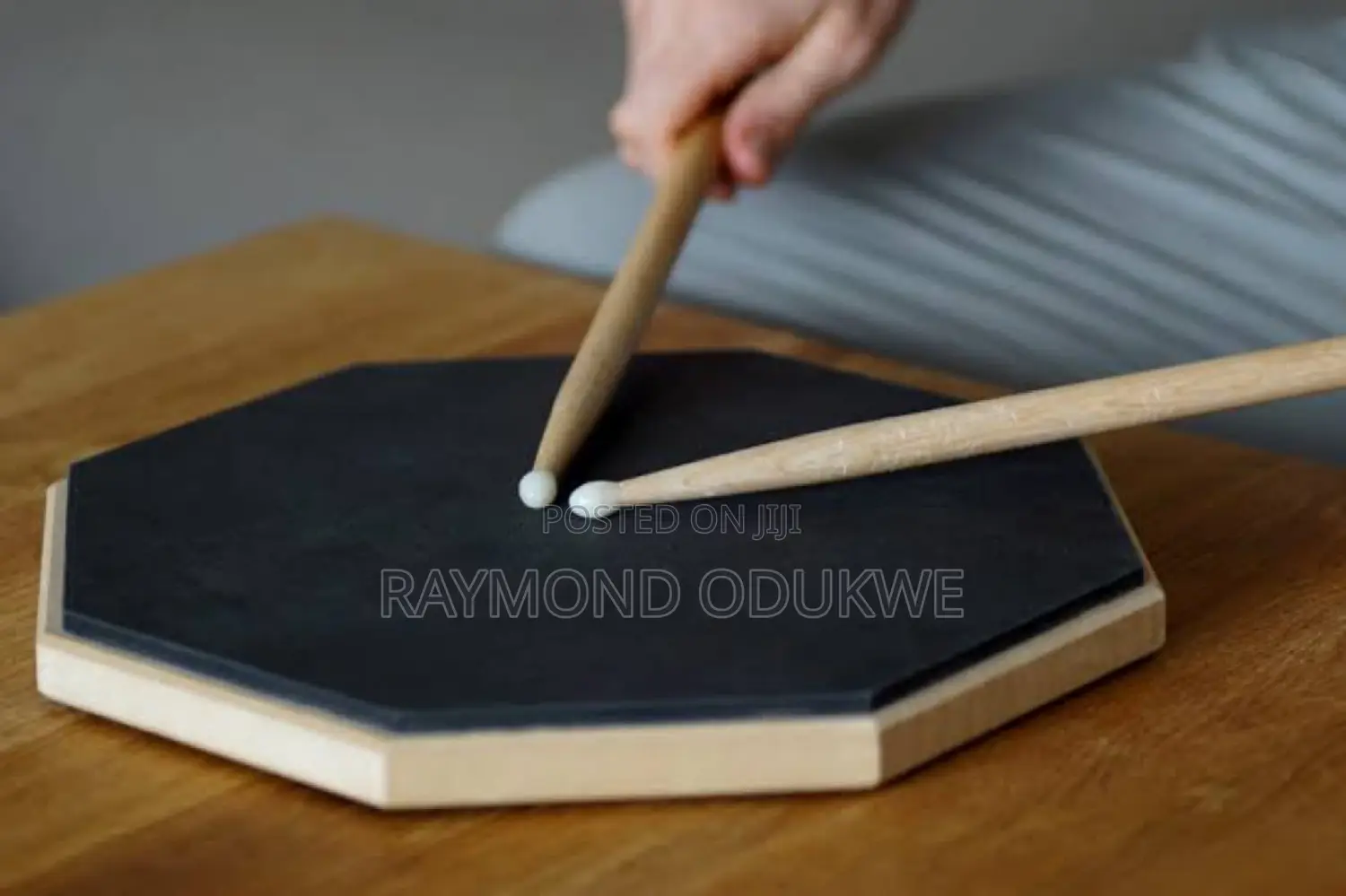 12 " Inches Practice Drum Pad With Drum Sticks