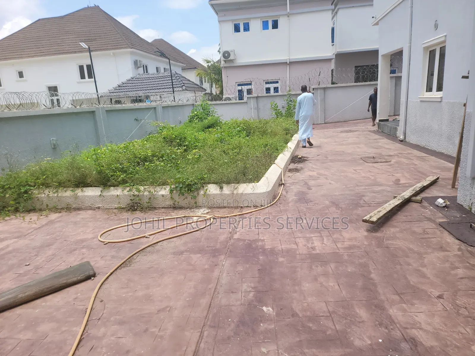 6bdrm Duplex in Naf Valley Estate, Asokoro for sale