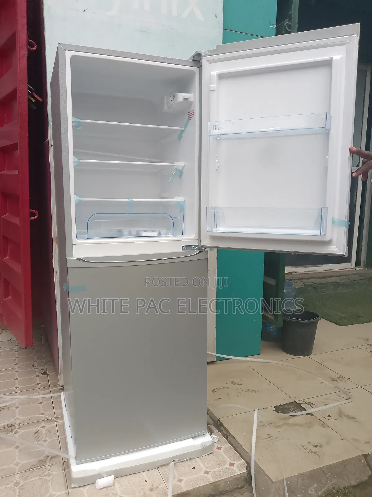 Brand New>Lg Fridge ( Half / Half )250-litres Powerful Cool