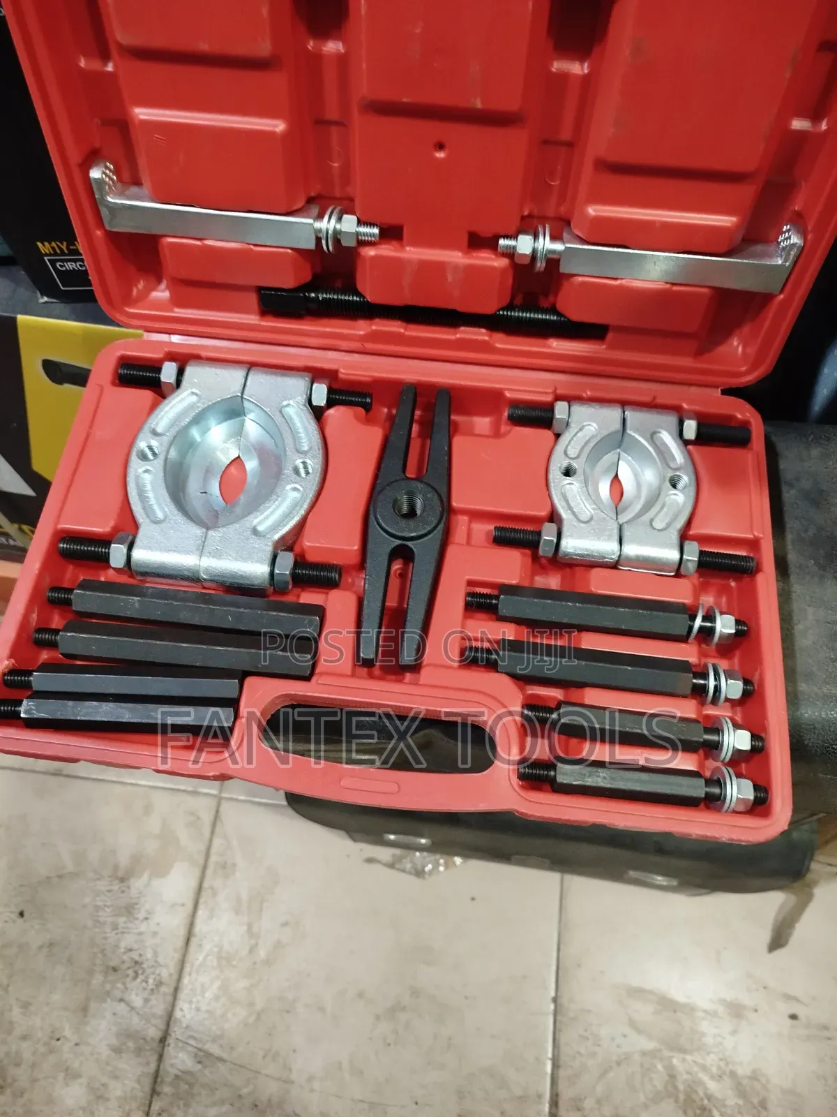 Bearing Puller Set.