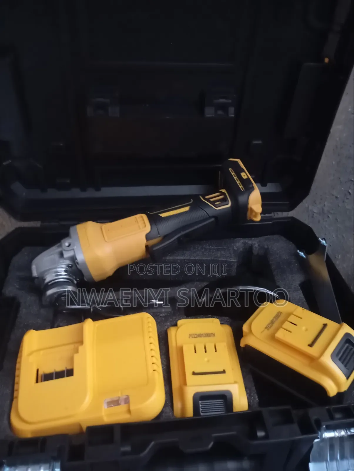 Dewalt Cordless Grinding Machine