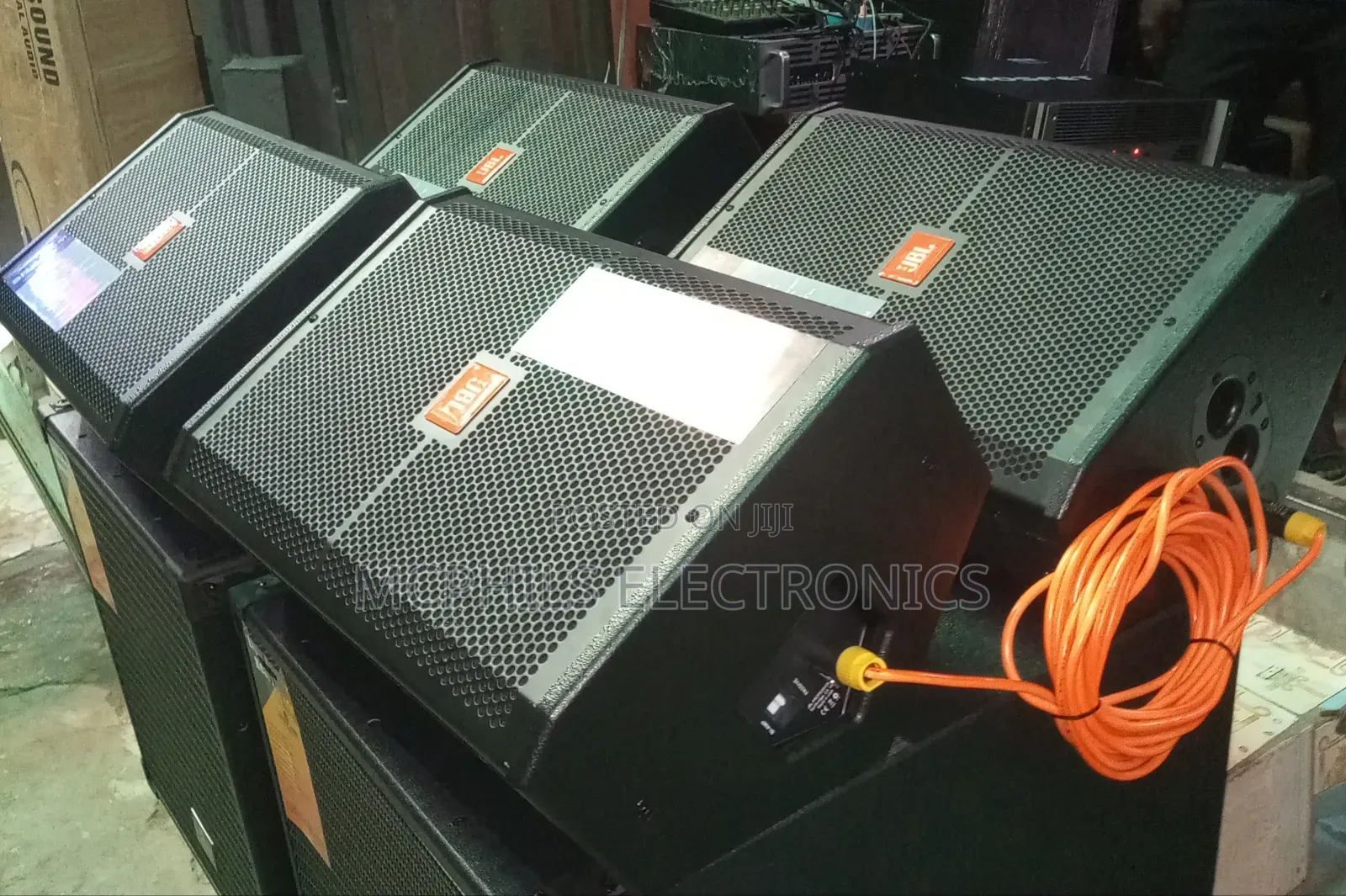 Jbl 12 Inches Acoustic Wall Stage Monitor