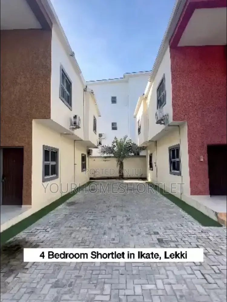 4 Bedroom Duplex With Pool and Snooker Allows Party