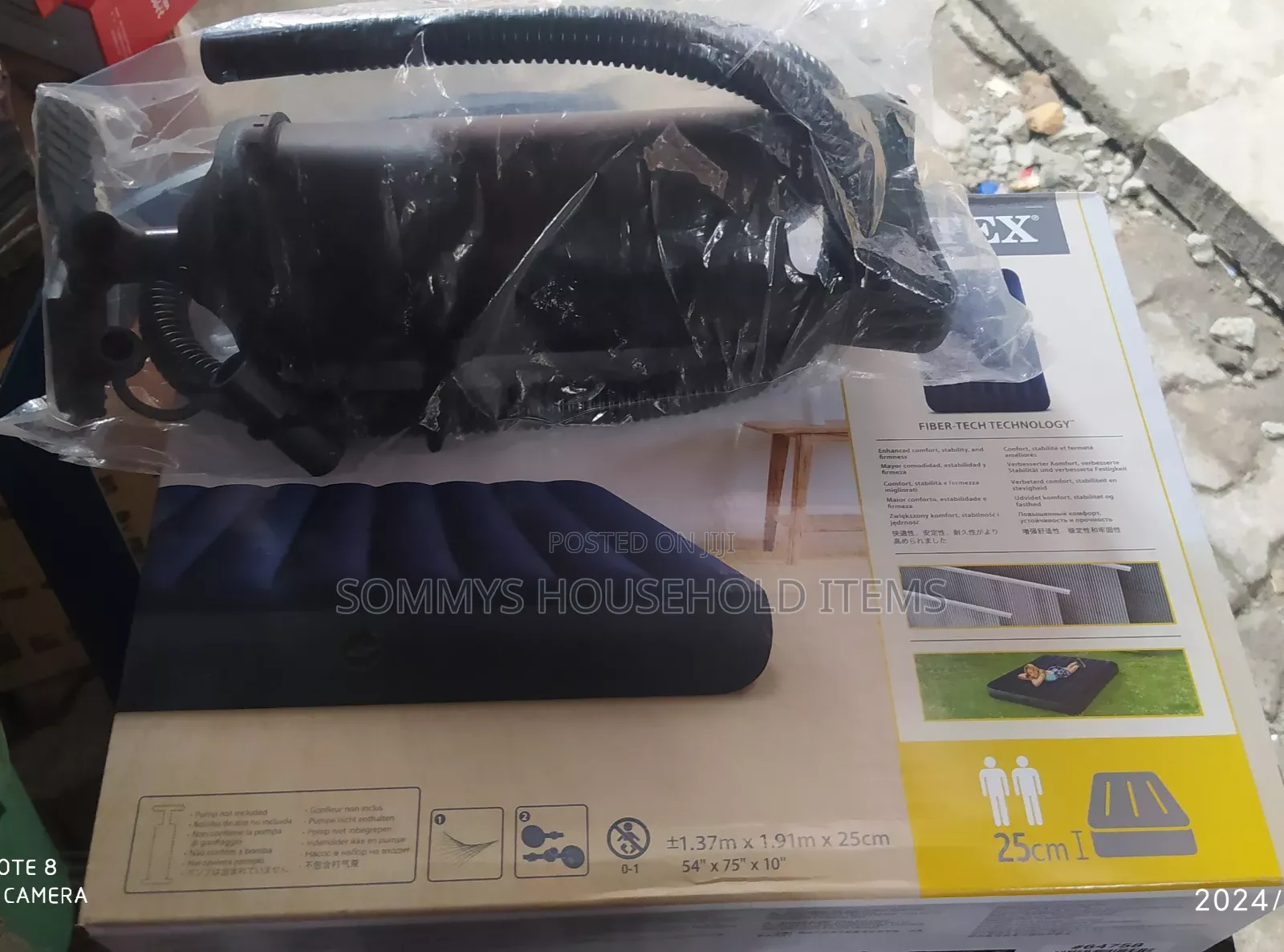 Inflatable Bed / Sofa / Air Mattress
With Hand Pump