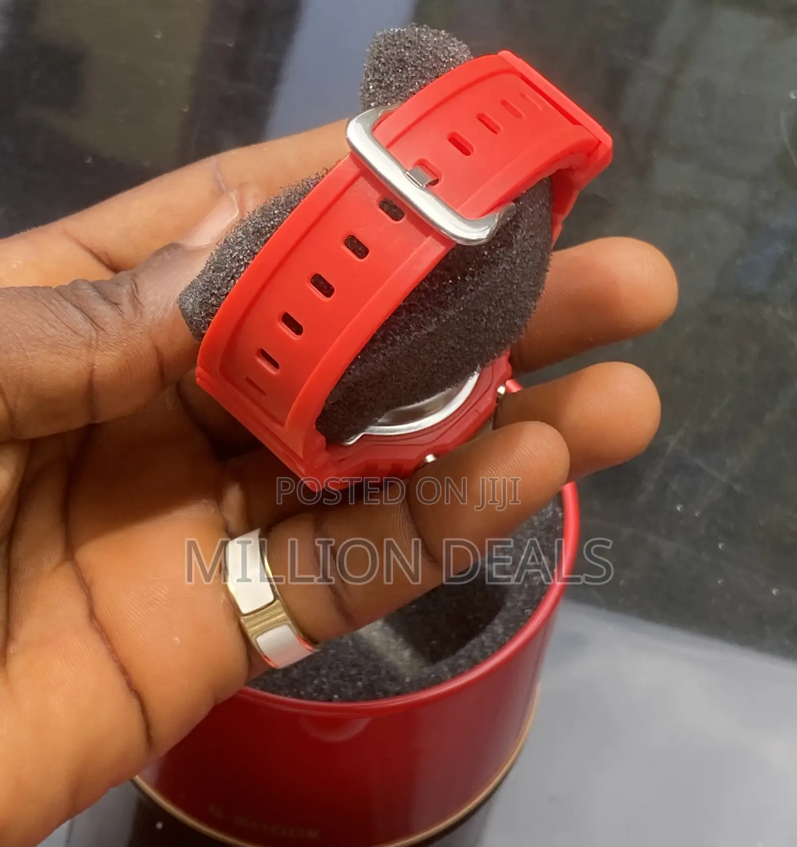 Stylish Red Rubber Strap Dual Timer Men’S Wrist Watch