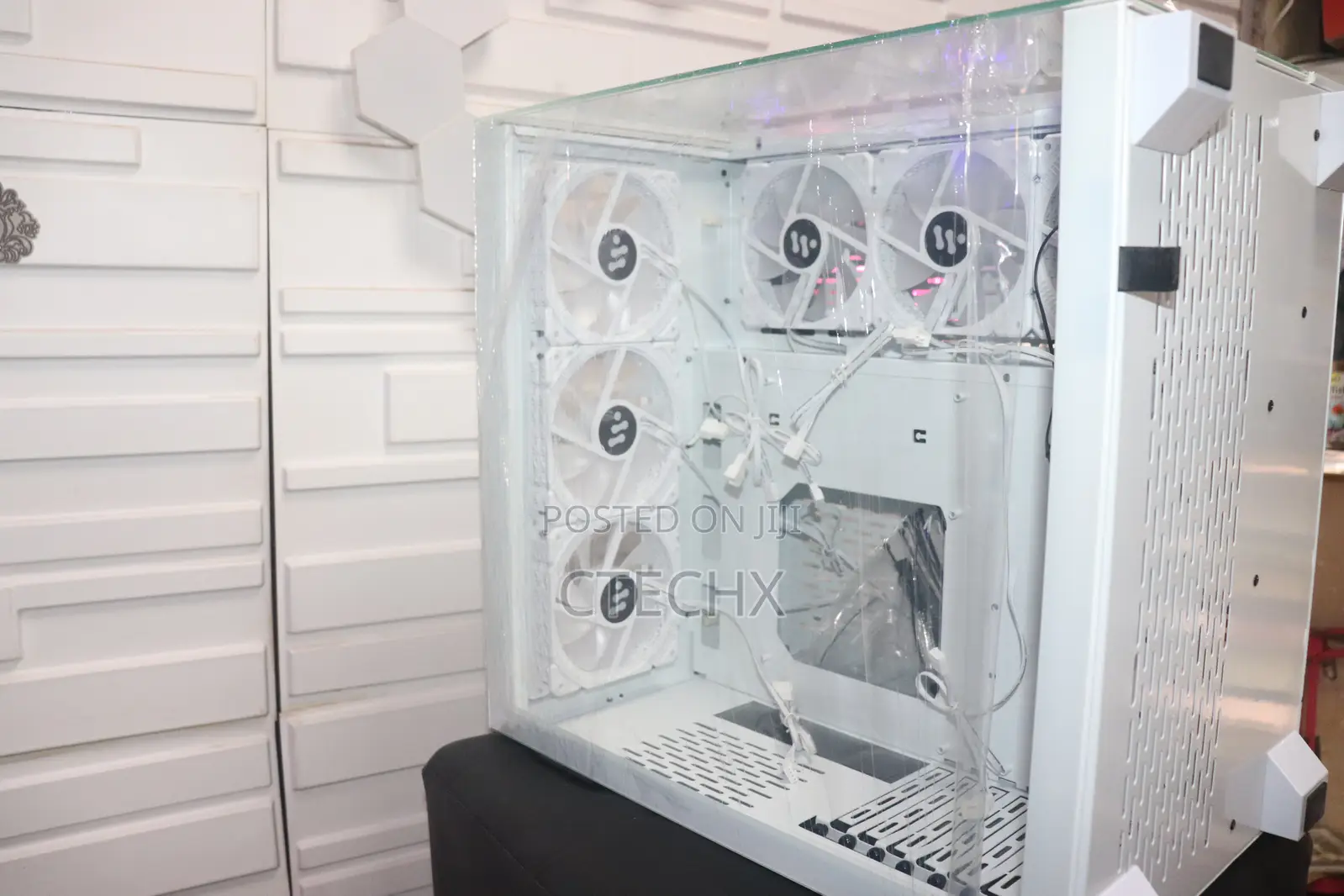 Snow White Computer Gaming Case With 6 RGB Fans