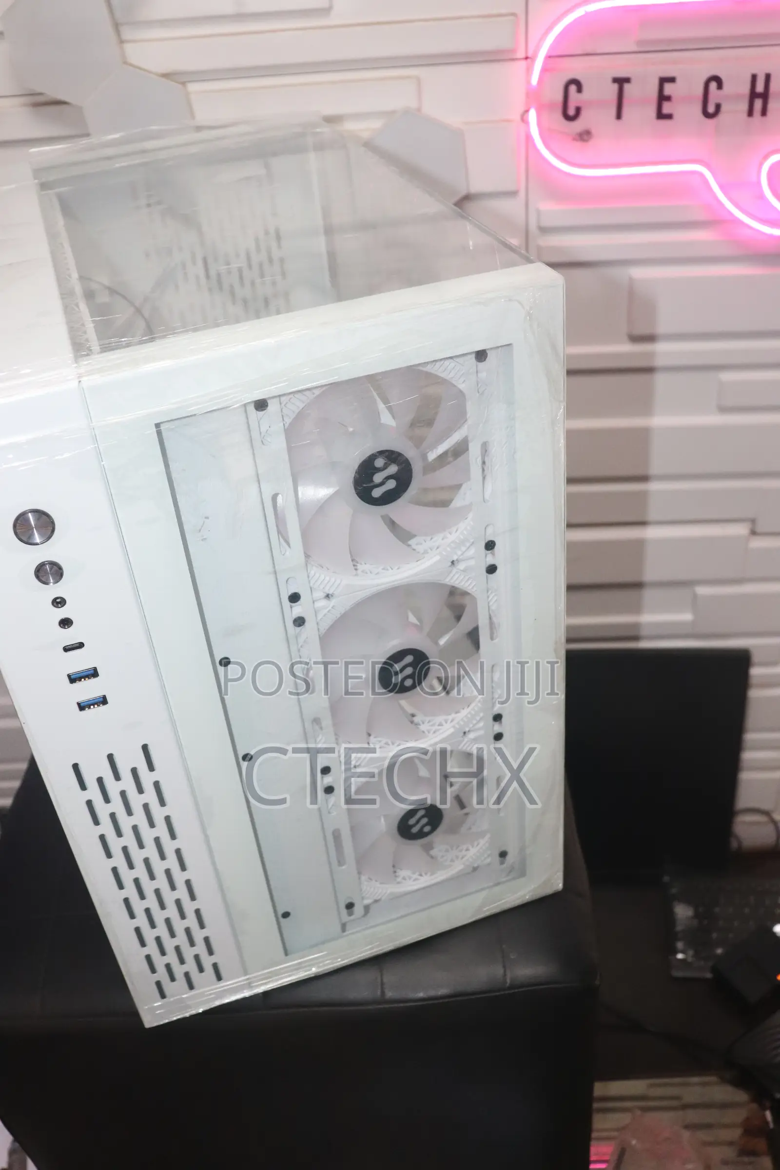 Snow White Computer Gaming Case With 6 RGB Fans