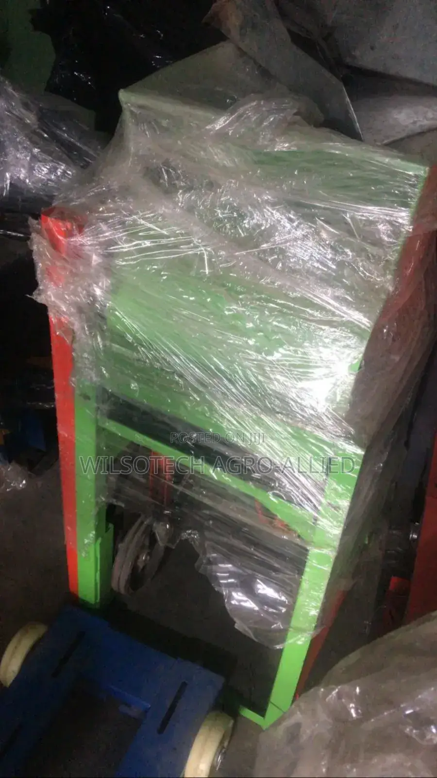Small 200-300kg/Hr Peanut Sheller Without Power