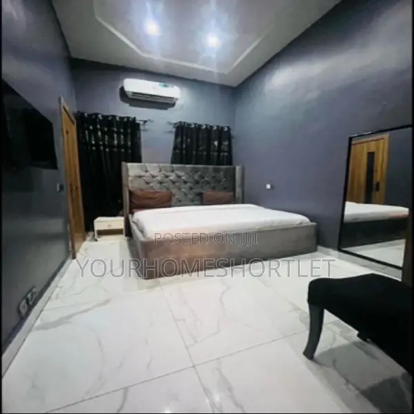 4 Bedroom Self Compound With Snooker That Allows Party