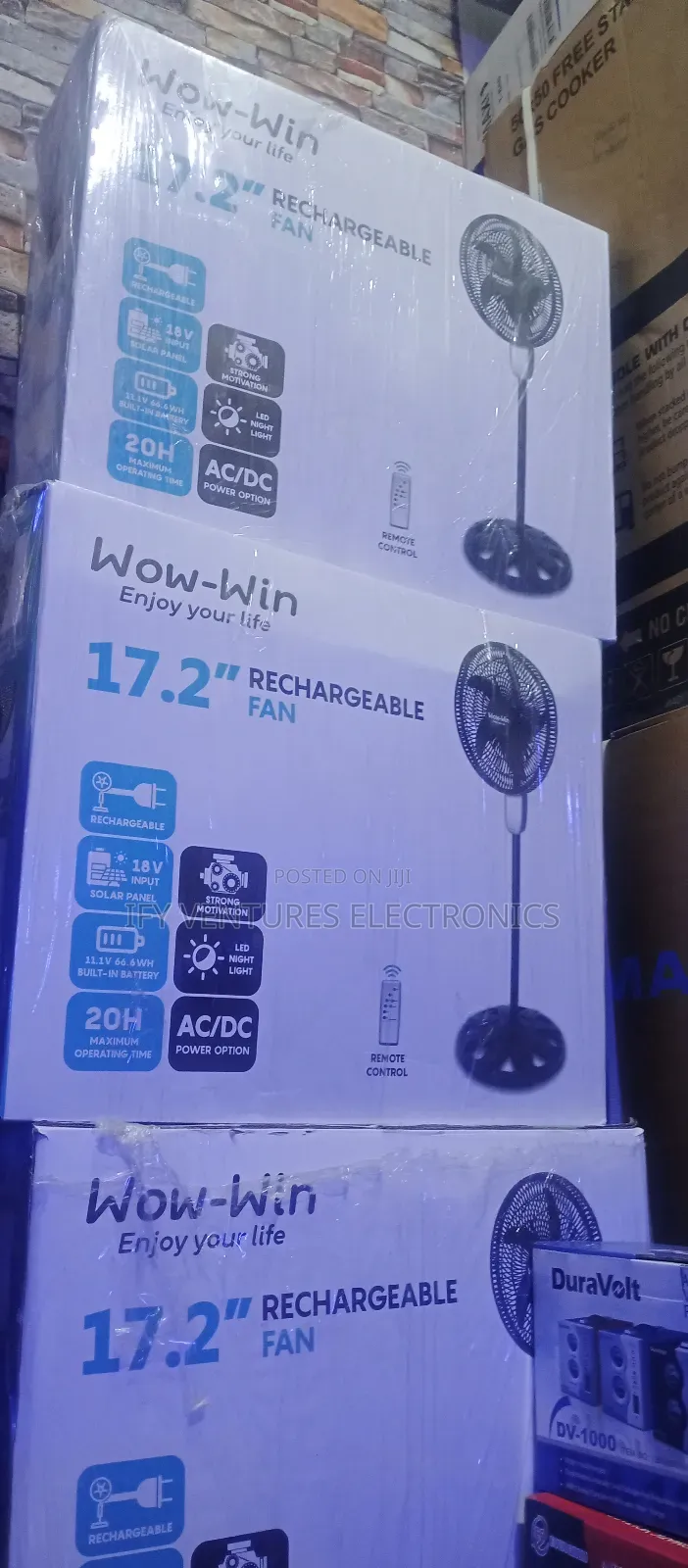 18" Wow-Win Rechargeable Fan With 5 Blades, Black Color