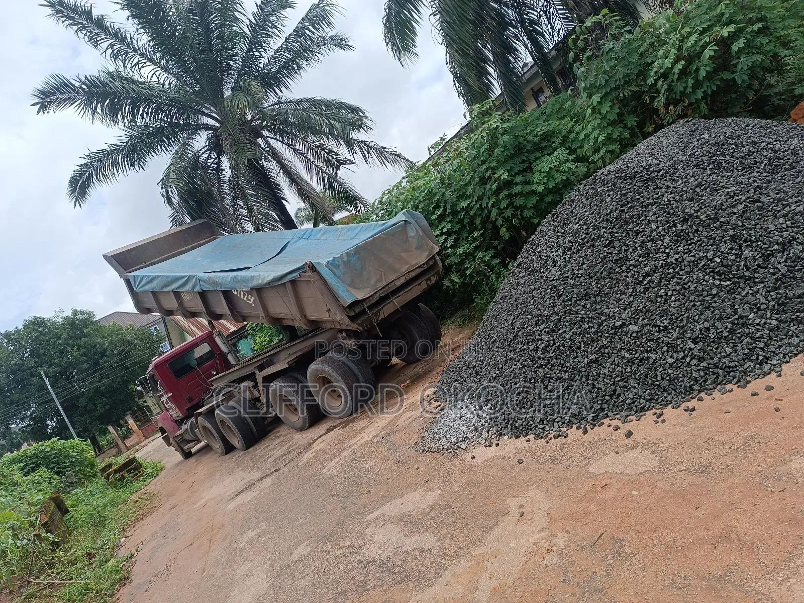 Black Quality Chippings