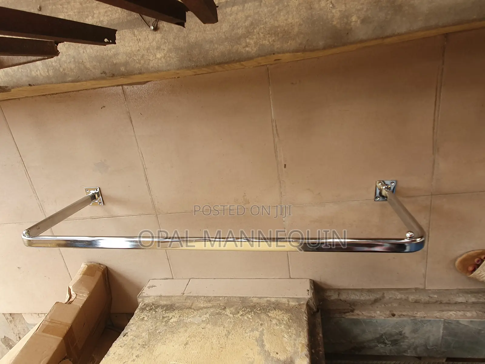 Silver U-Wall Rack (90cm/120cm)