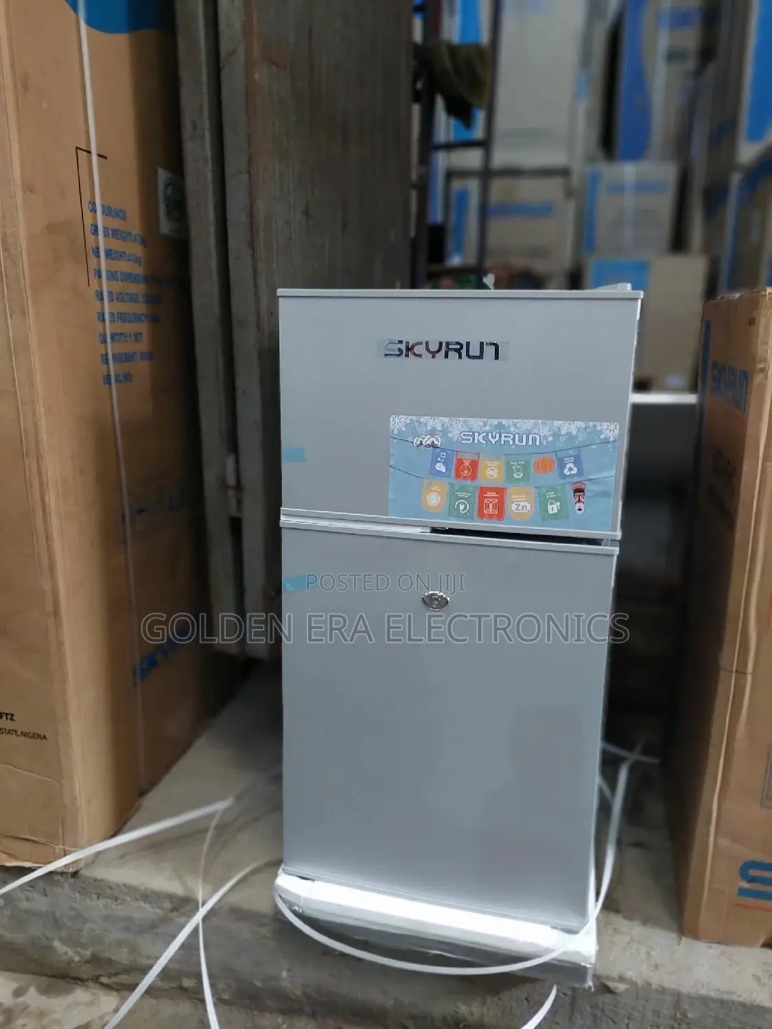 Skyrun Double Door Table Top Fridge