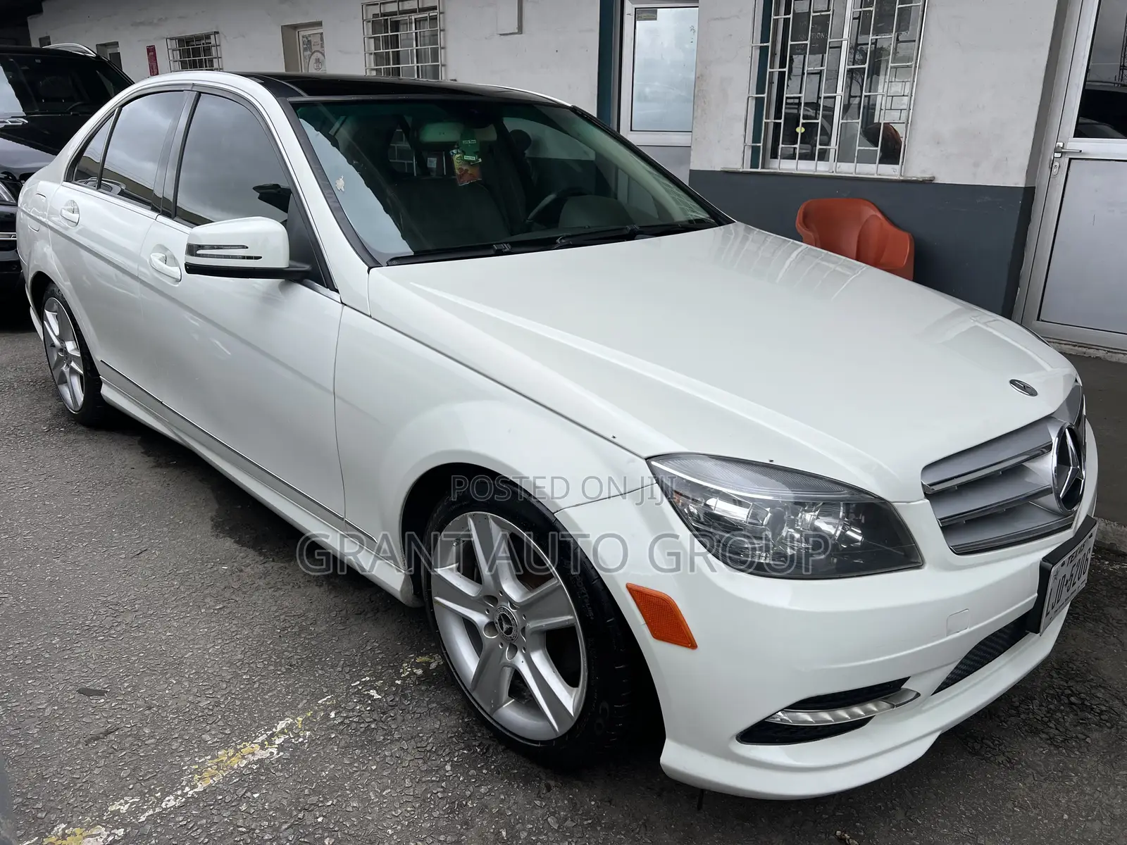 Mercedes-Benz C300 2011 White