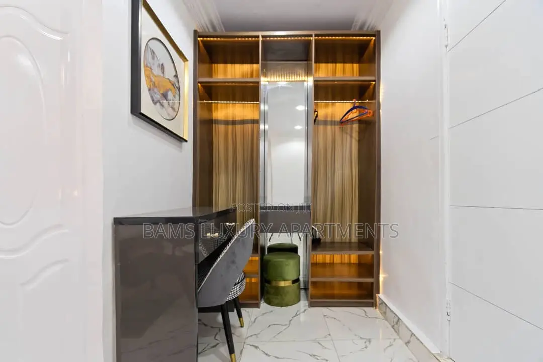 One Bed at Lekki Phase 1