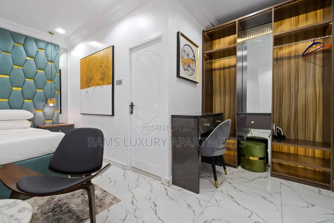 One Bed at Lekki Phase 1