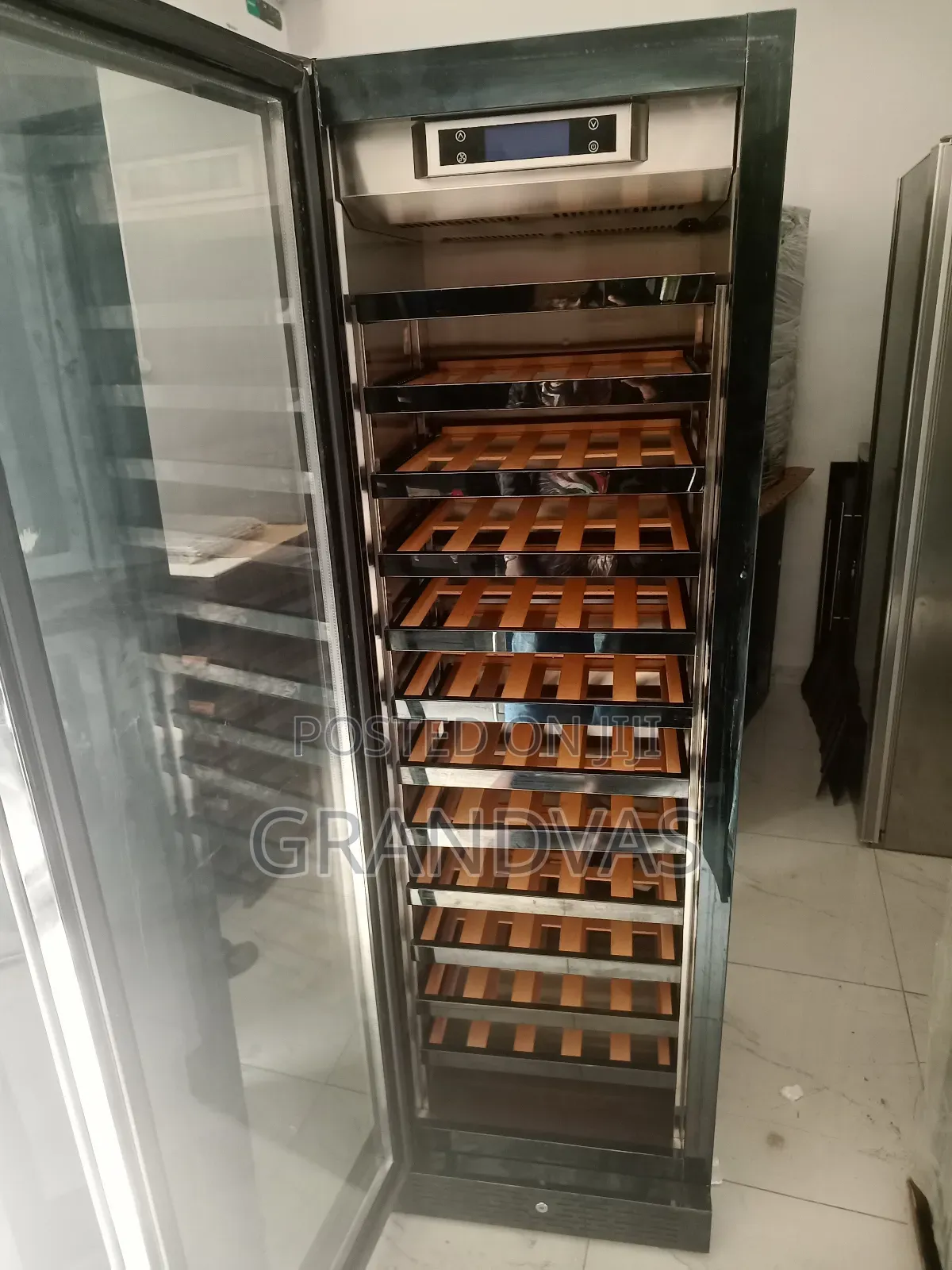 Standing Industrial Wine Chiller