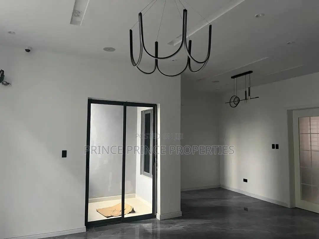 Furnished 5bdrm Duplex in Awuse Estate, Ikeja for sale