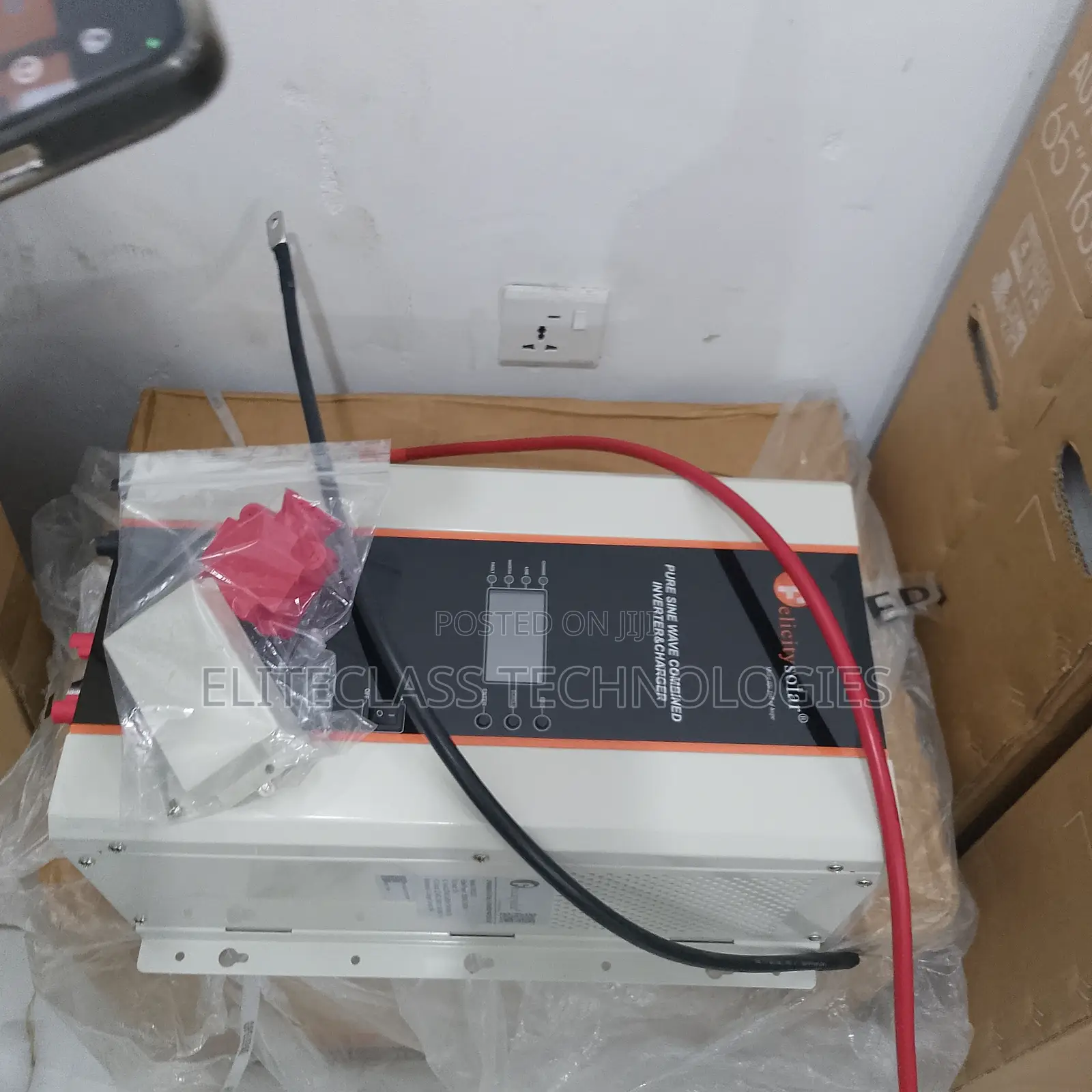 Top Selling Felicitysolar Inverter 2.5kva/12v