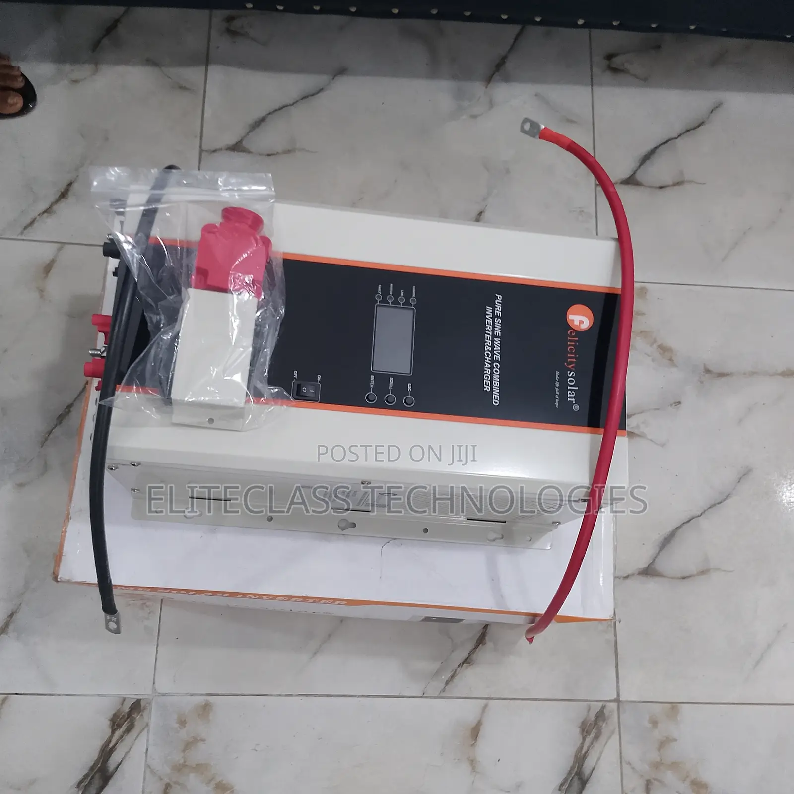 Premium Felicitysolar Inverter 2.5kva/12v