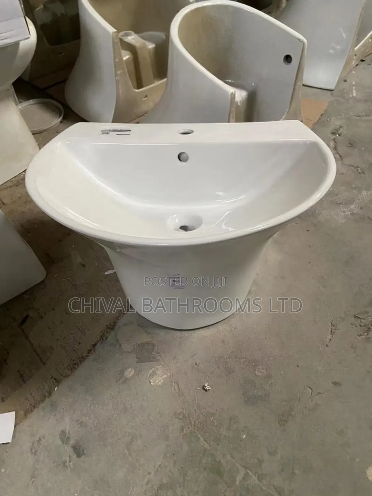 Royalcrest Married Wall Hung Basin