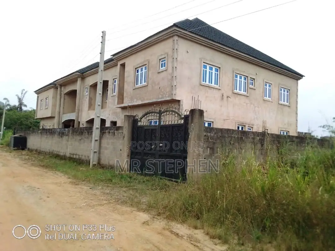 6 Bedroom Duplex for Sale in Ogun State