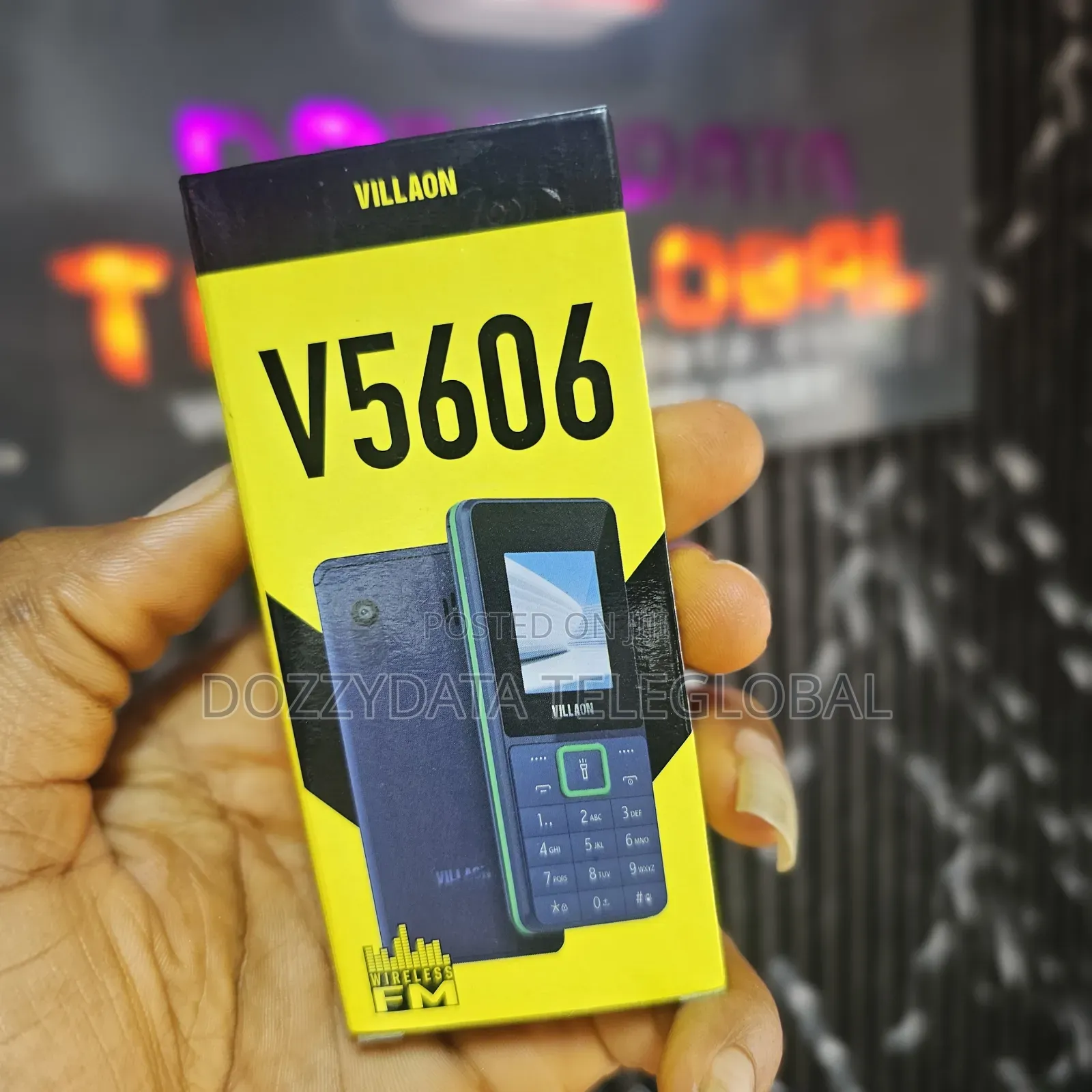 New Villaon V5606 Black