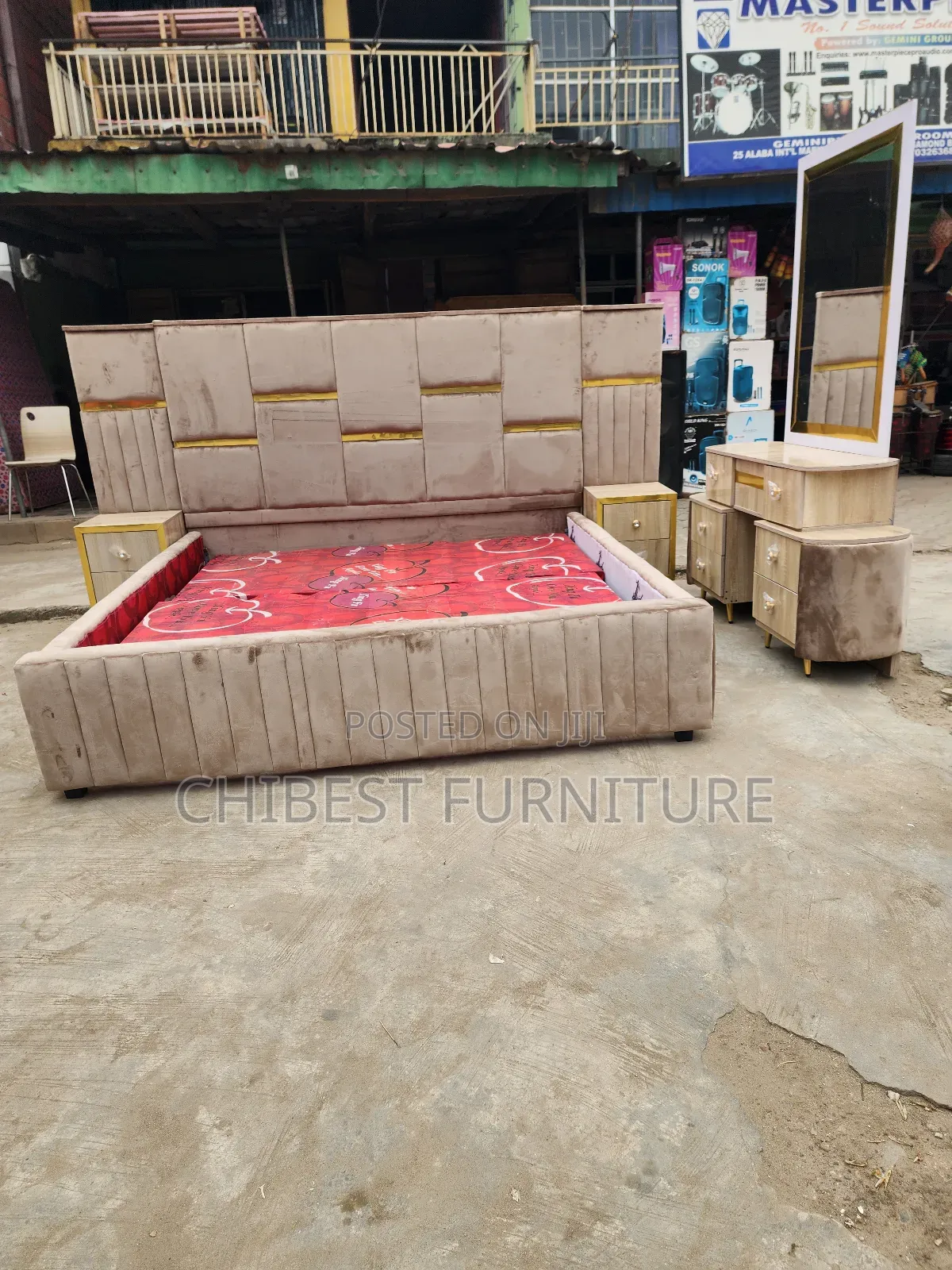 Quality 6by6 Complete Set of Upholstery Padded Bed