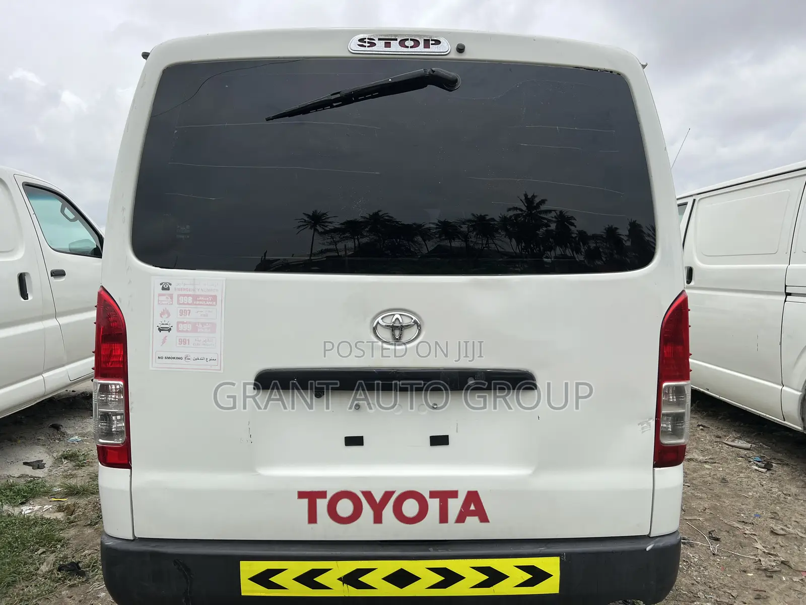 Toyota HiAce 2014 White