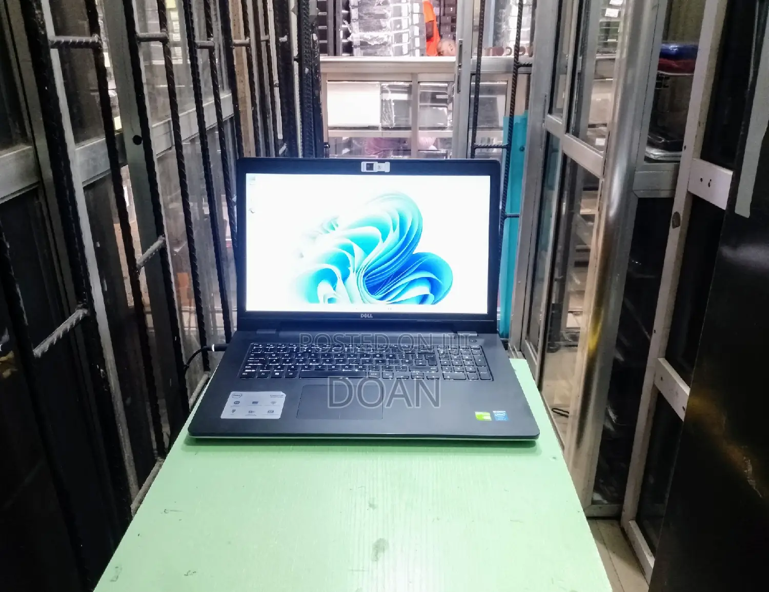 Laptop Dell Inspiron 17 5000 8GB Intel Core i7 HDD 750GB