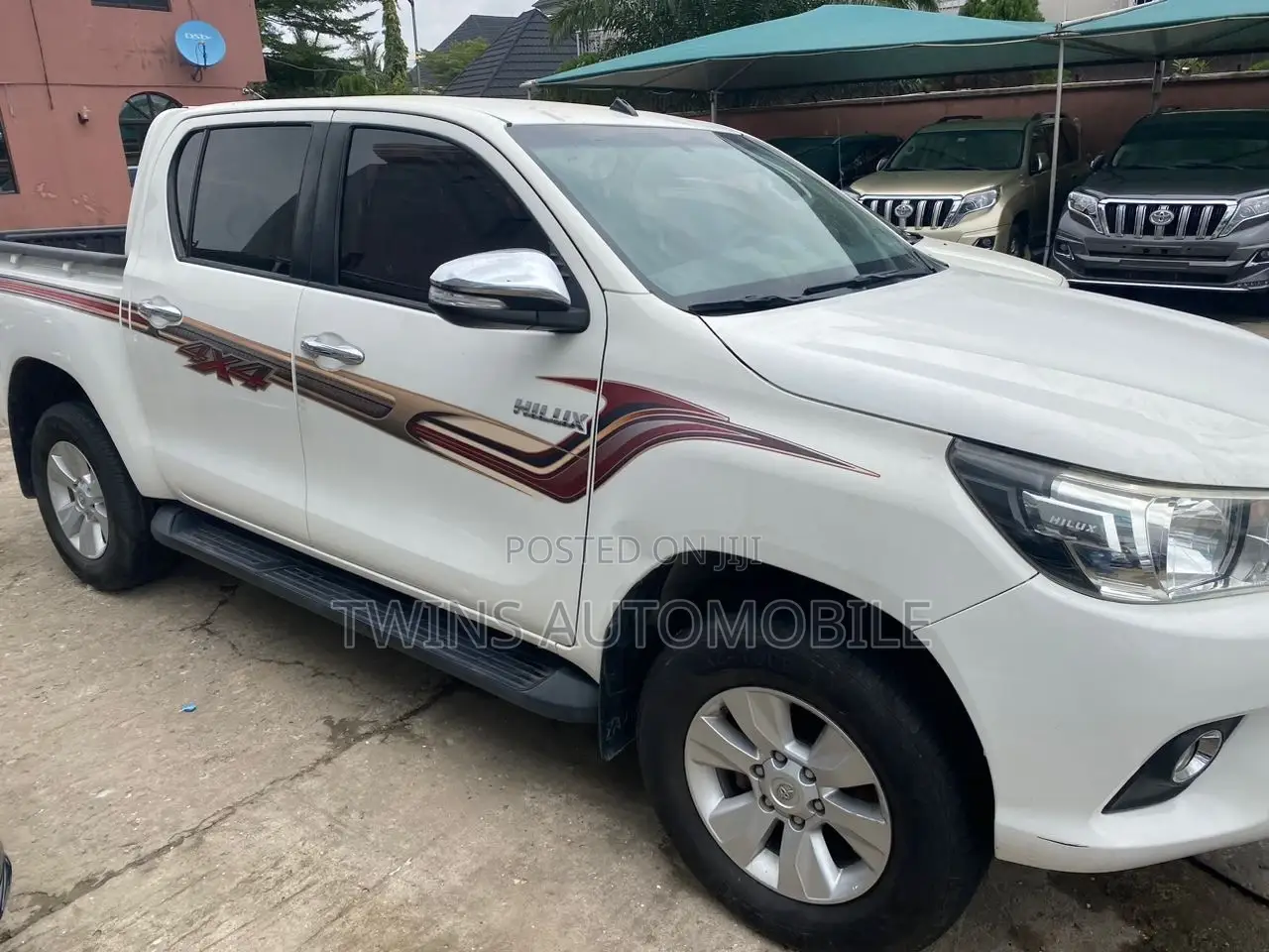 Toyota Hilux 2019 White