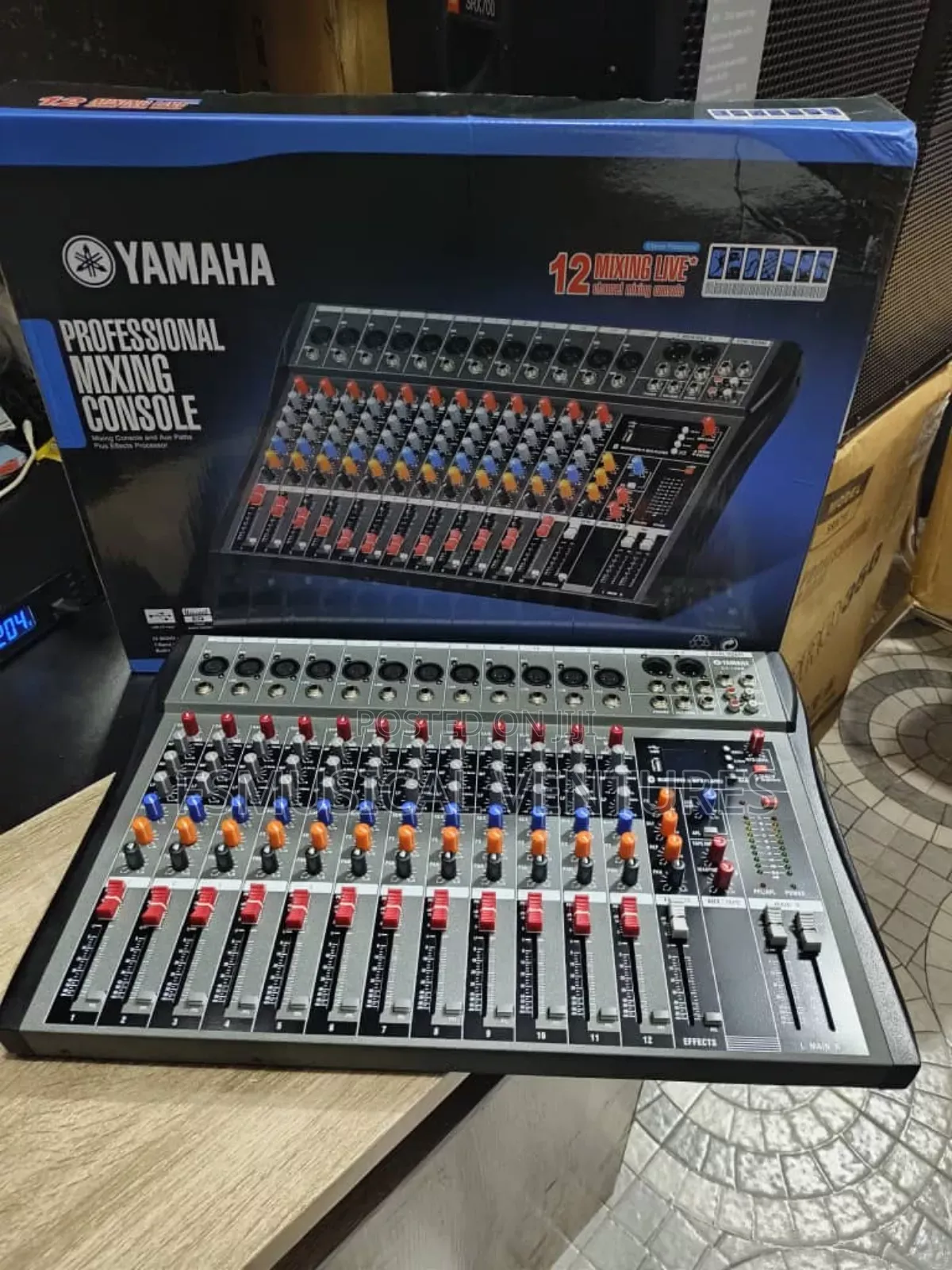 Yamaha 12 Channel Professional Mixer Console
