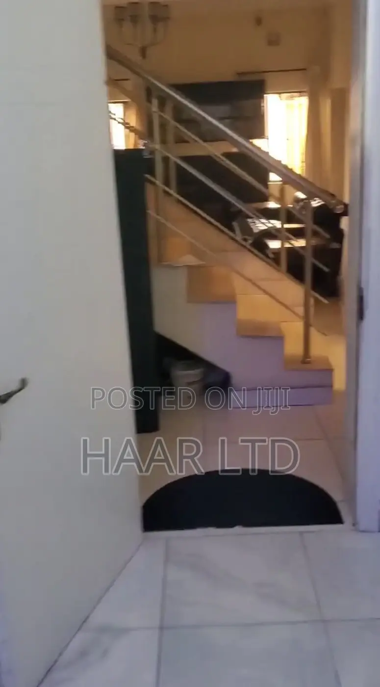 Weekly Apartment Per Week for the Room