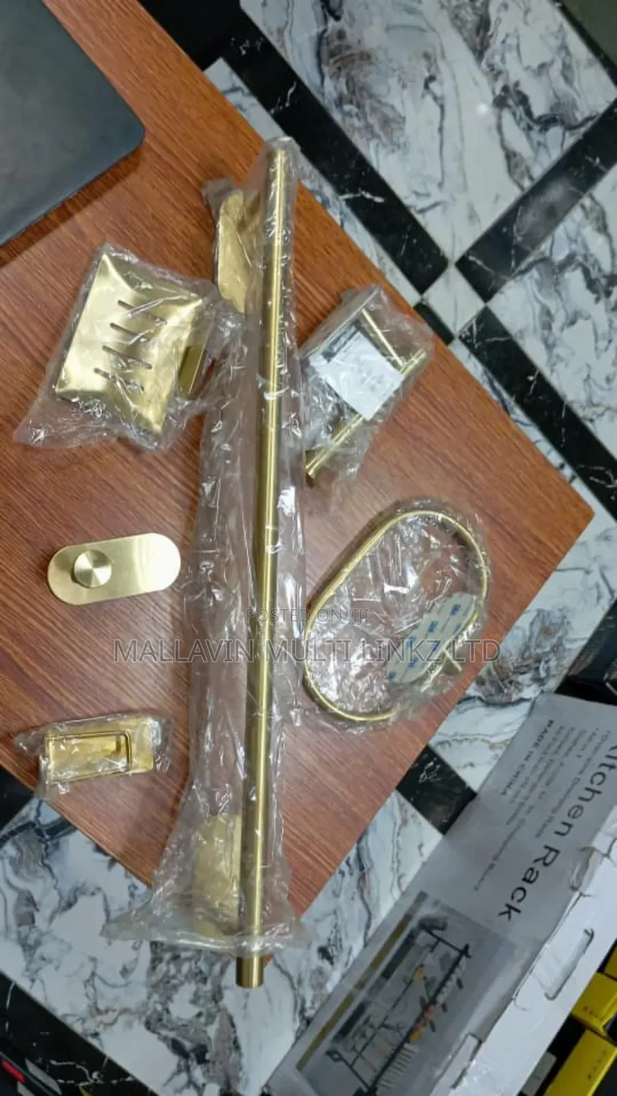 Quality Gold Bathroom Accessories