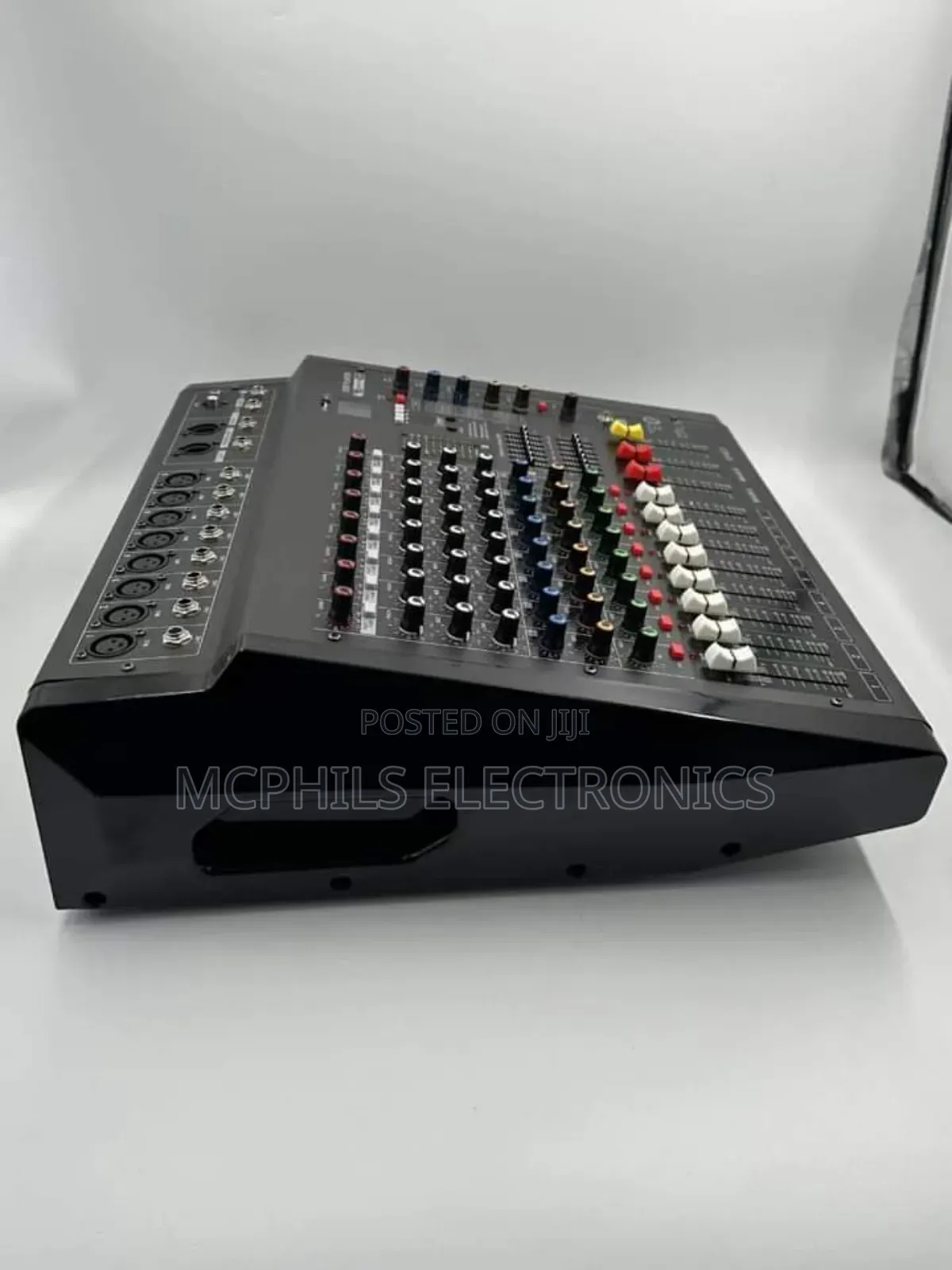 8 Channels Powered Mixer Console