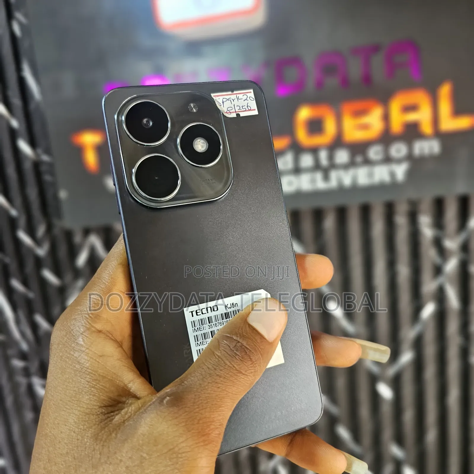 Tecno Spark 20 256 GB Black