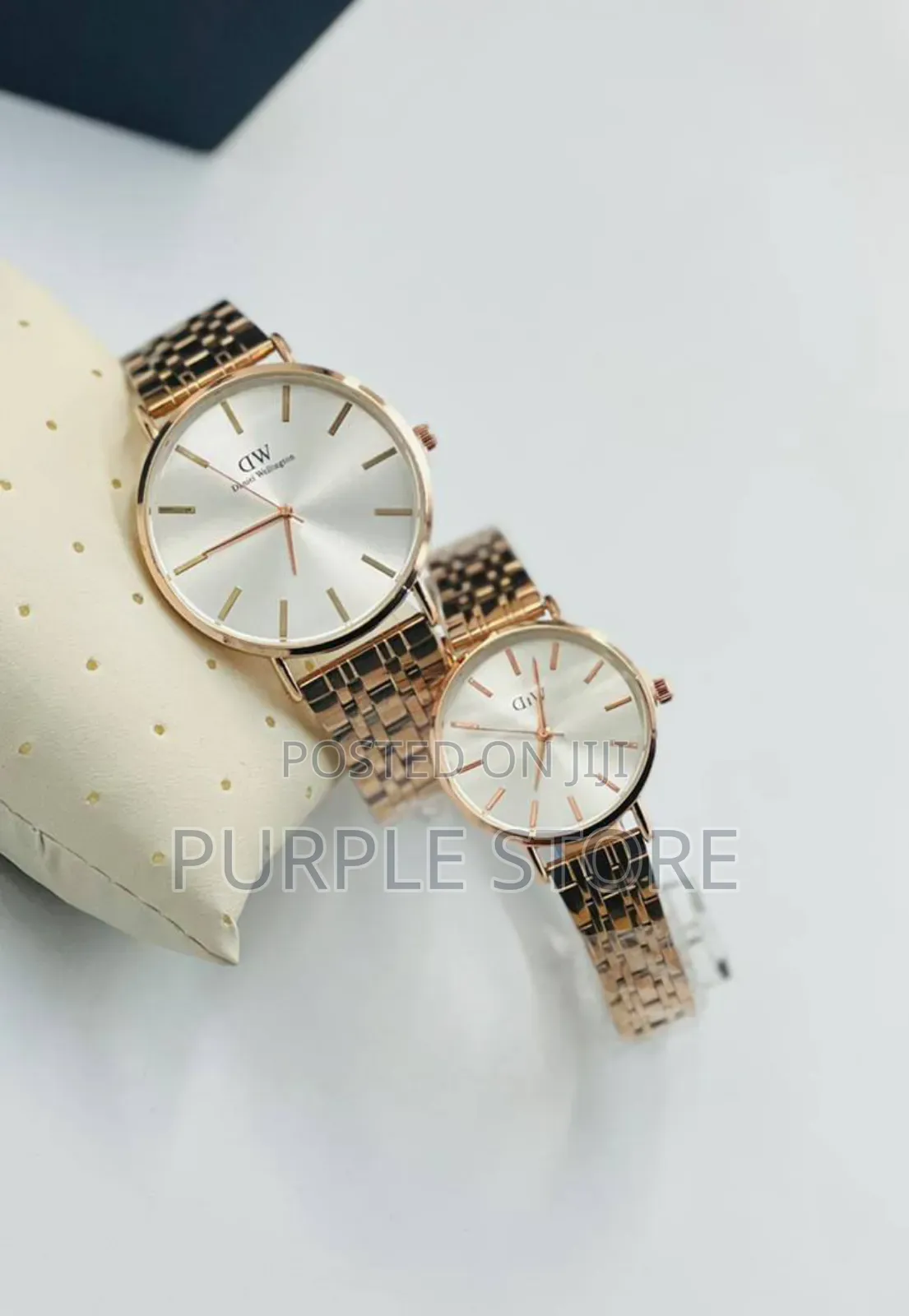 Daniel Wellington Couples Watches(Price Is for Both Watches)
