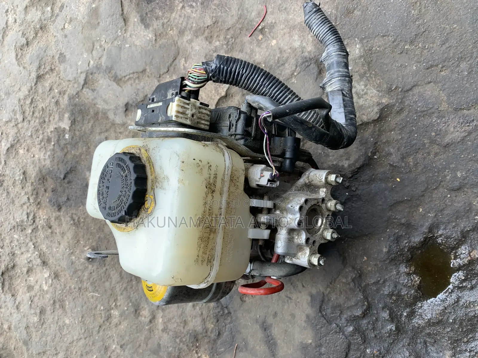 Direct Tokunbo Abs Pump for Lexus and Toyota Jeeps
