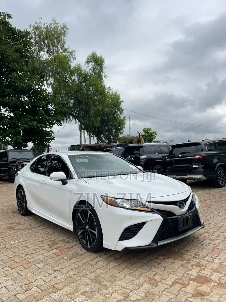 Toyota Camry XSE FWD (2.5L 4cyl 8AM) 2018 White