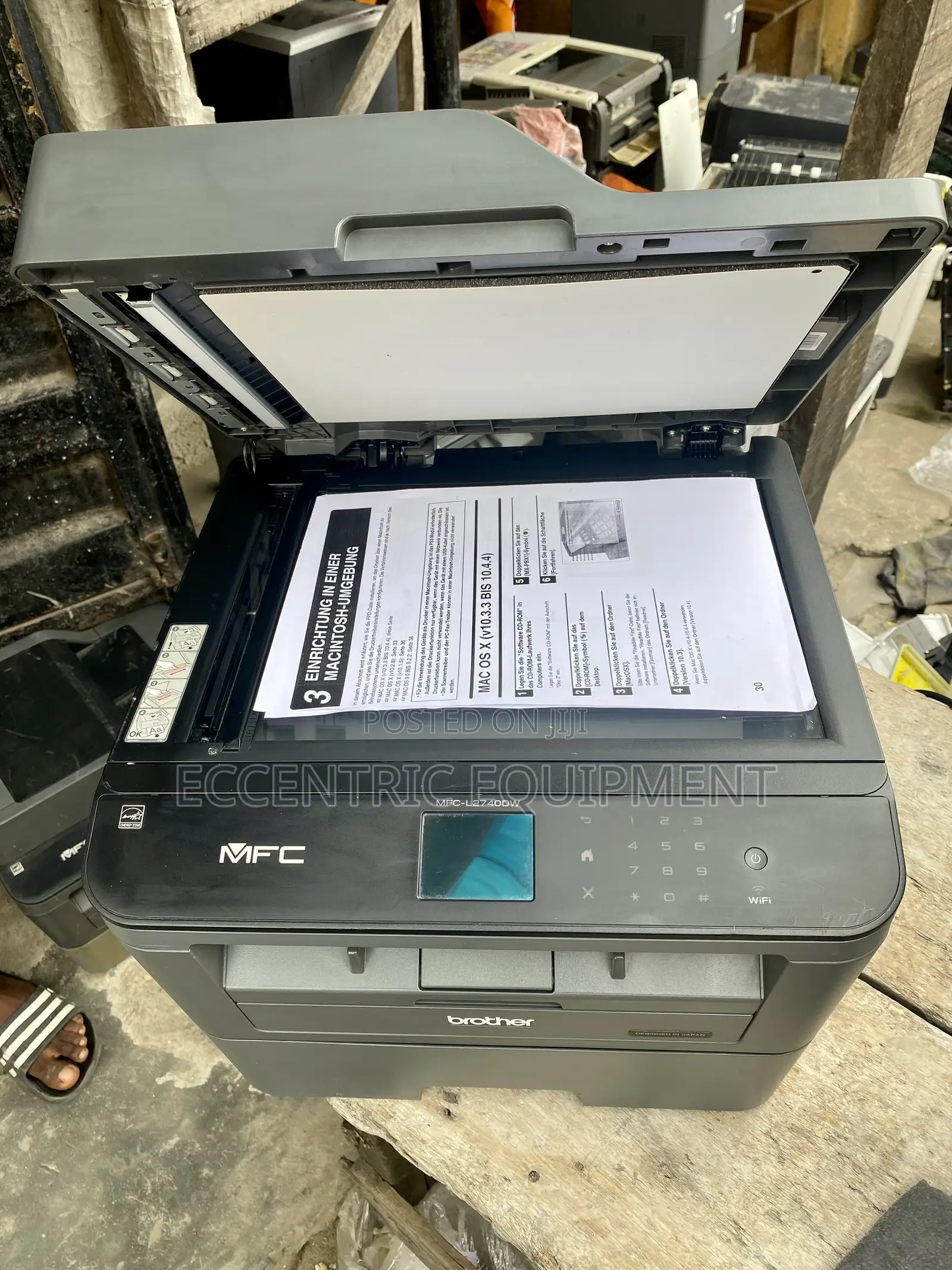 Brother MFC L2710dn Photocopier