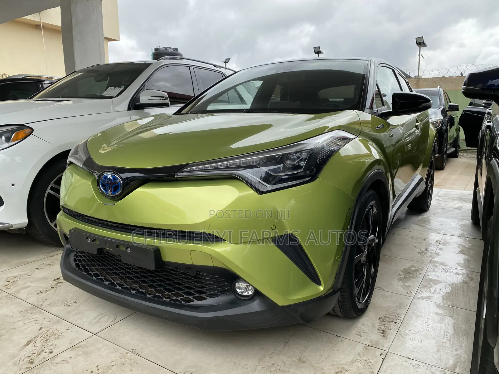 Toyota C-HR 2021 Green