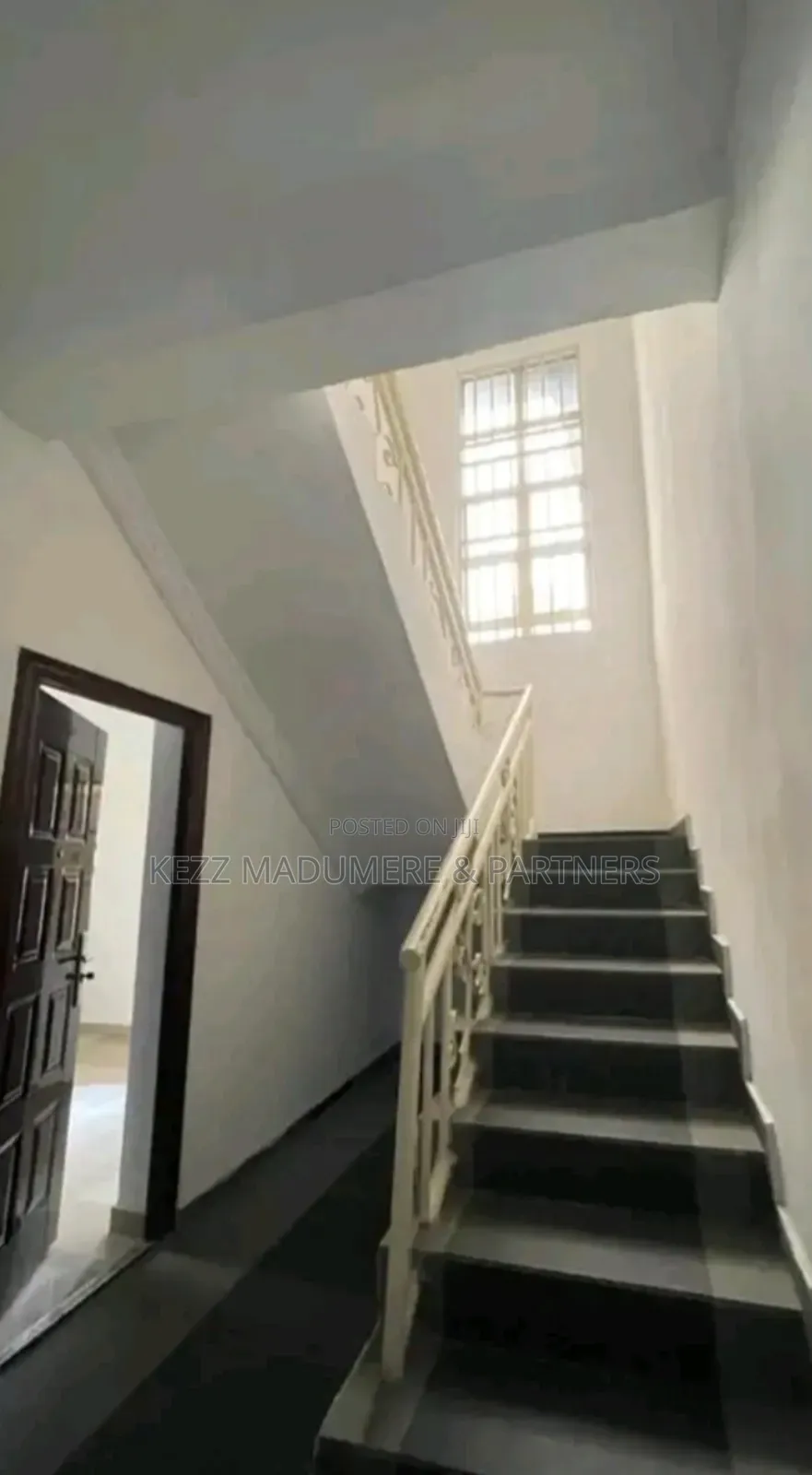 6bdrm Duplex in Ada George , Port for sale