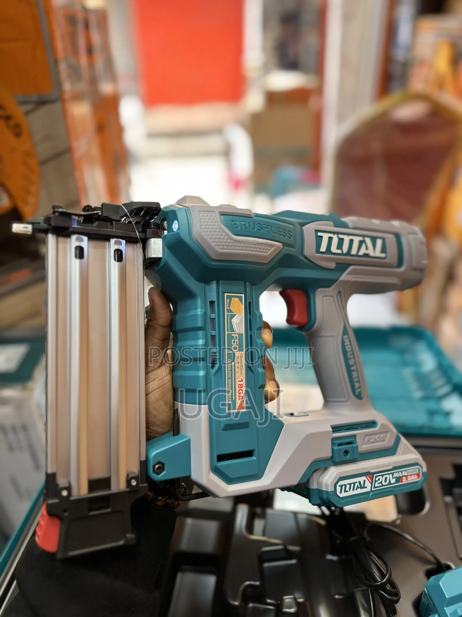 20v Total Brad Nailer (15-50mm)
