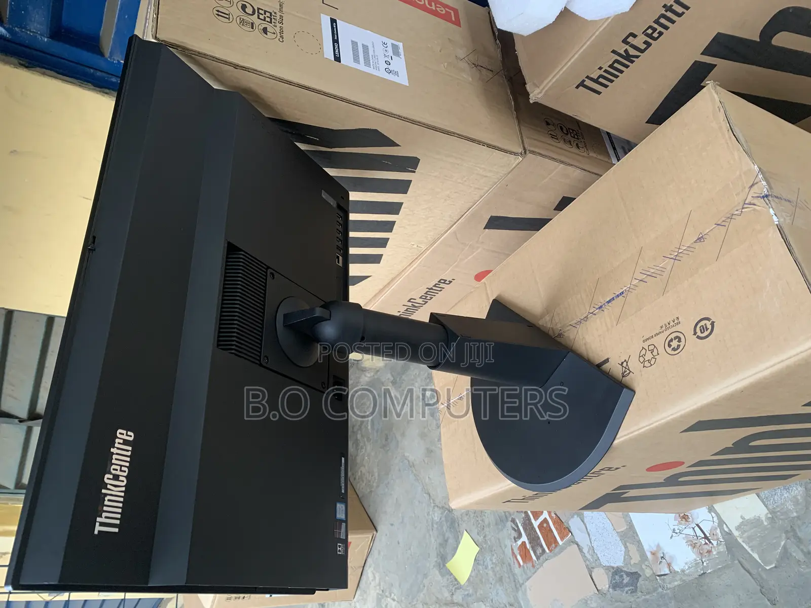 New Desktop Computer Lenovo ThinkCentre 22 4GB Intel Core I3 HDD 500GB