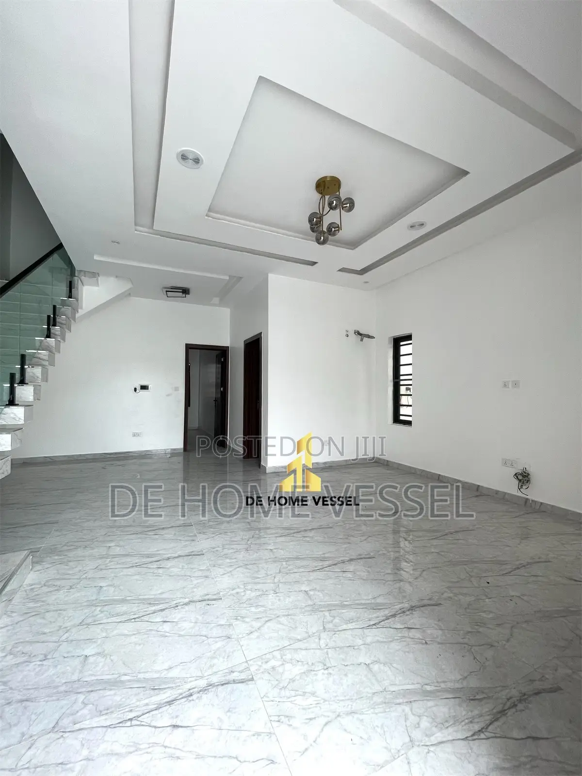 4bdrm Duplex in Lekki for sale