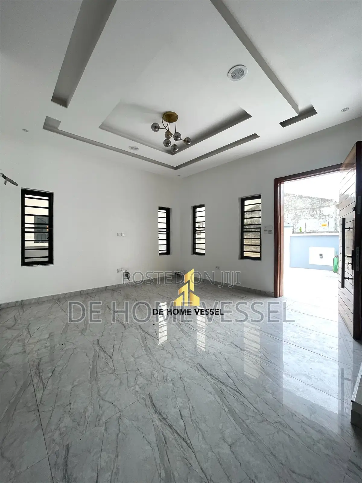 4bdrm Duplex in Lekki for sale