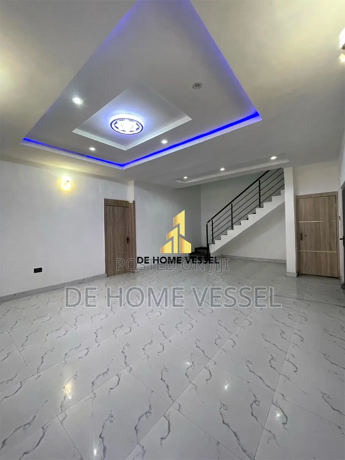 3bdrm Townhouse/Terrace in Lekki for Sale