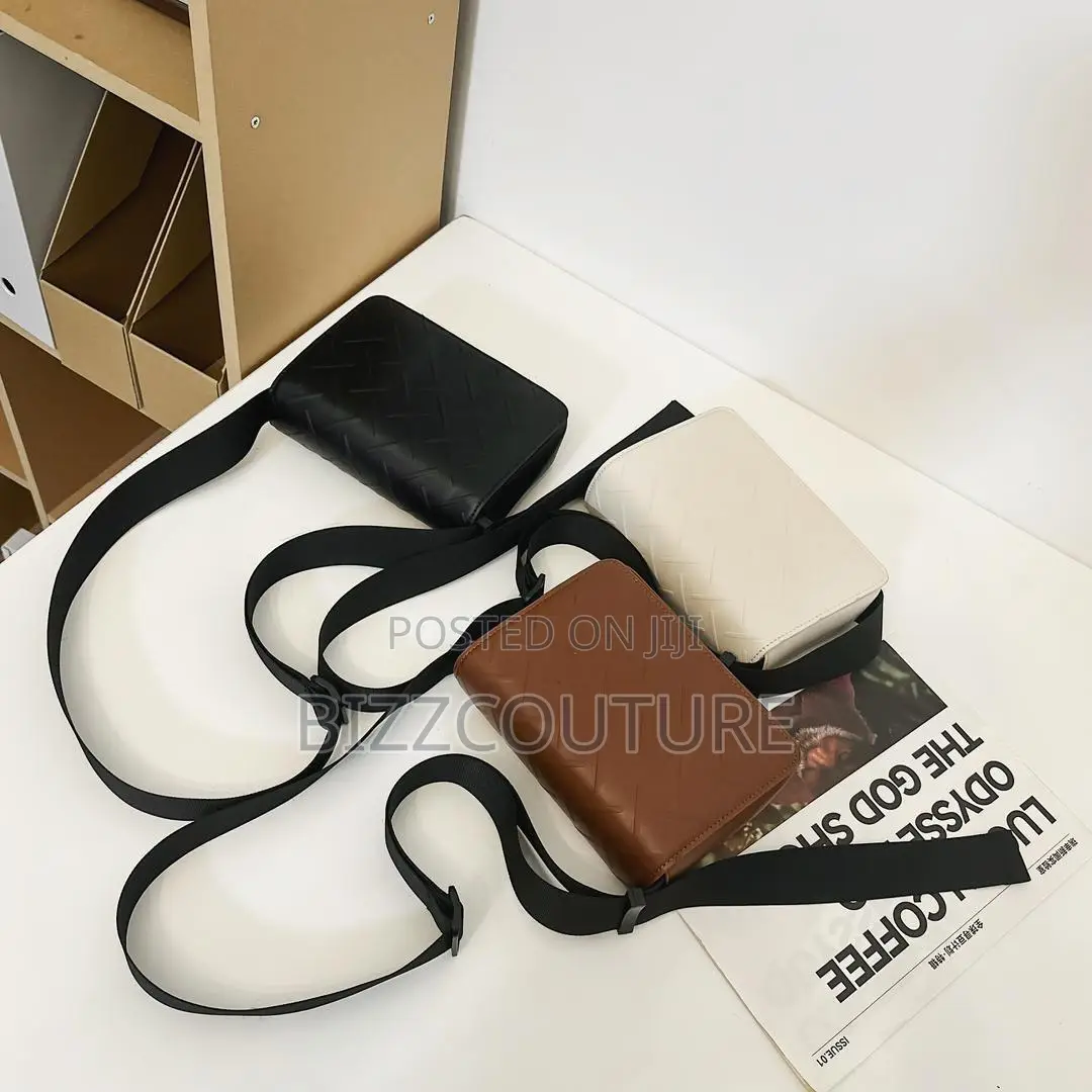 Original Color Selection Leather Bag Is Available in Store