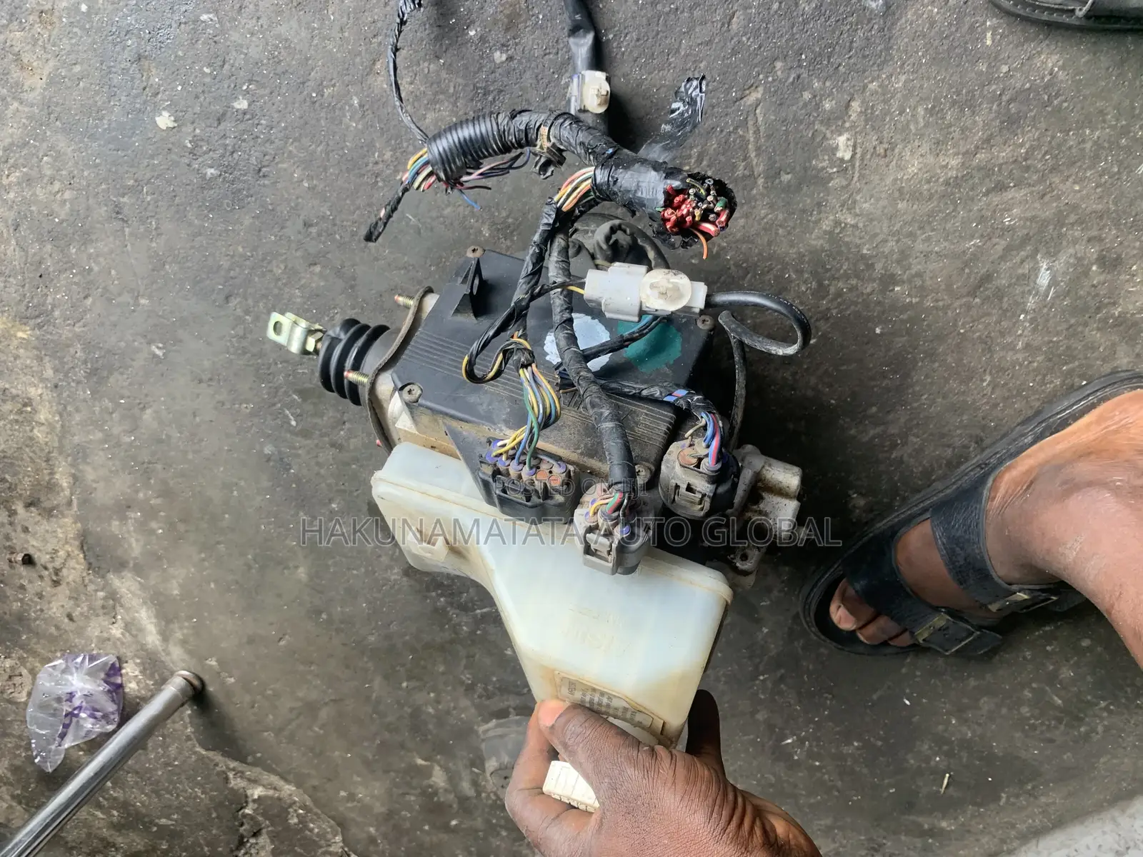 Abs Pump for Mitsubishi Pajaro and Montero